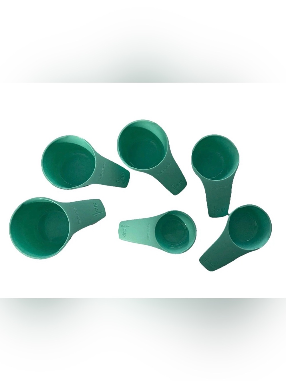 NEW TUPPERWARE MEASURING CUPS SET OF 6 MEASURE MATES ICE CREAM MINT  1/4 - 1 CUP
